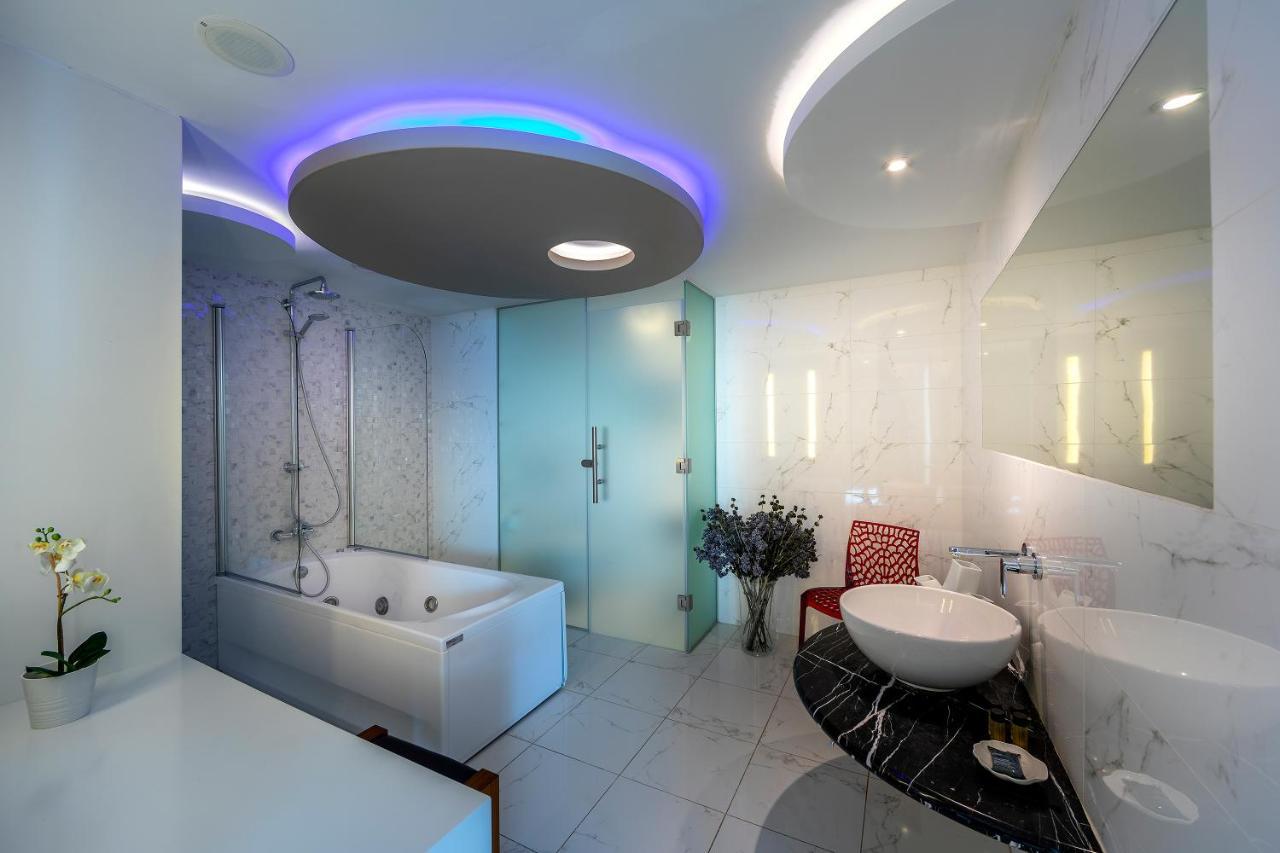 Grand Suite con Vista Mare e Vasca Idromassaggio all'Aperto
